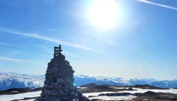 Hauknestinden - Dalsgrenda