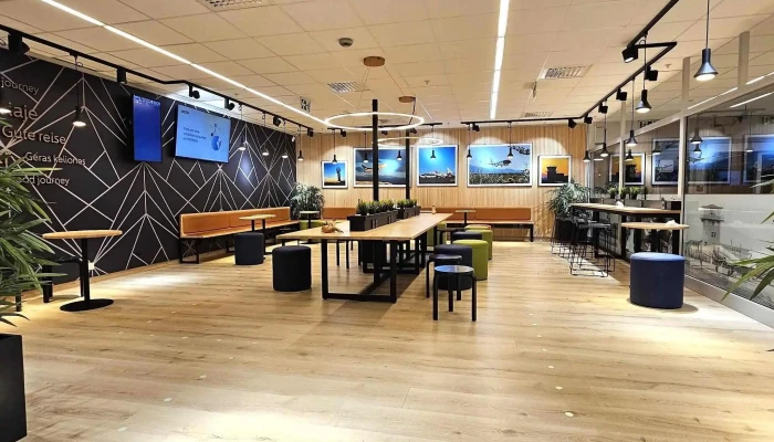 Alesund Lufthavn Vigra Katalog - Vigra