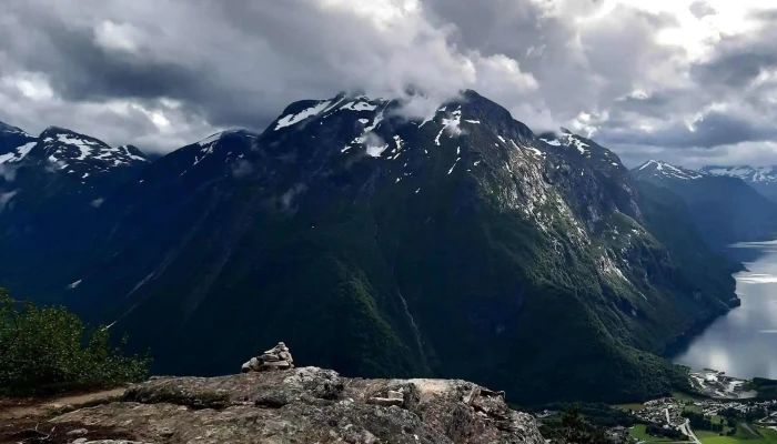 Andalsnes Sentrum App Hvordan Komme Dit - Åndalsnes
