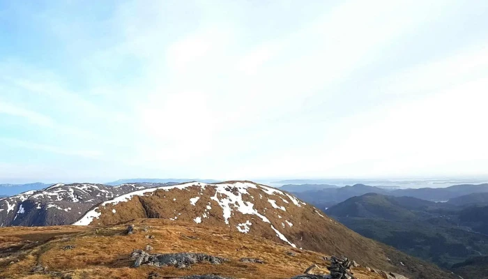 Austefjellet -  Hvor - Kalandseidet
