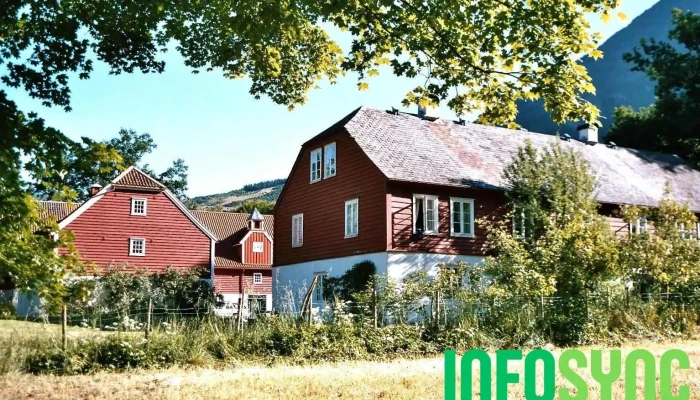 Baroniet Rosendal Avlsgård & Fruehus - Rosendal