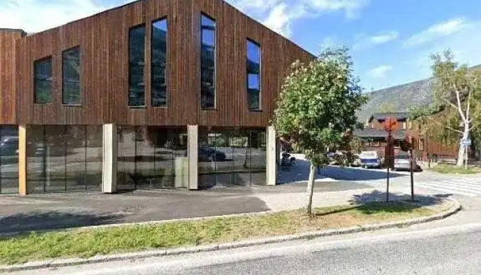 Brimibue Street View 360deg - Fossbergom