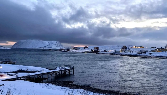 Destinasjon 71 -    Camp Sarnes Instagram - Honningsvåg