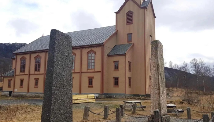 Gildeskal Kirkested Inndyr - Inndyr