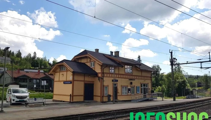 Grua Stasjon -  Alle - Grua