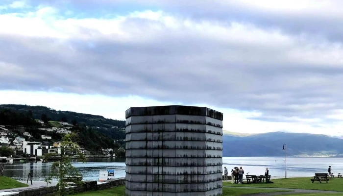 Hardanger Skyspace -    James Turrell Timeplan - Øystese