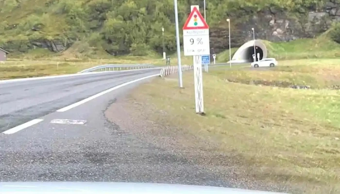 Honningsvagtunnel Northern Entrance Videoer - Honningsvåg