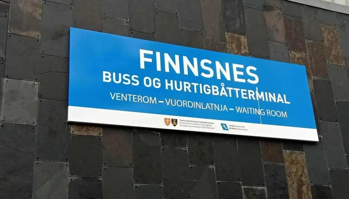 Hurtigruteterminal Finnsnes -  Nær Meg - Finnsnes