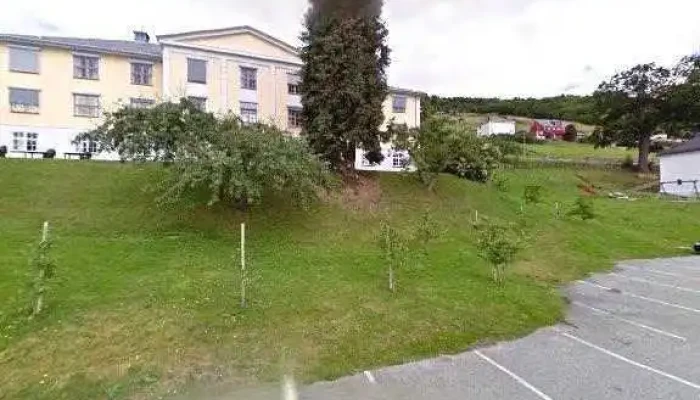 Id Porten Alle - Leikanger