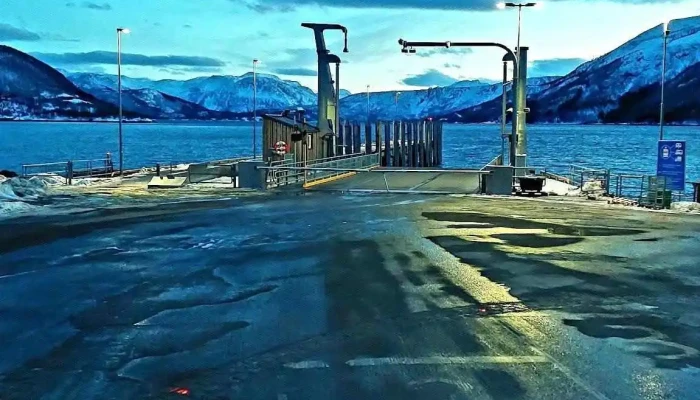 Kjøpsvik ferjekai - Norge