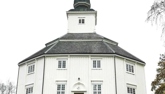 Klaebu Kirke Alle - Klæbu