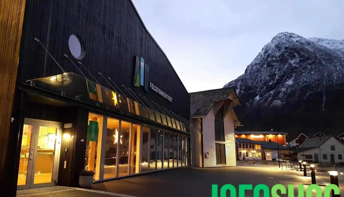 Kvinnherad Turistinformasjon -  Fra Eieren - Rosendal