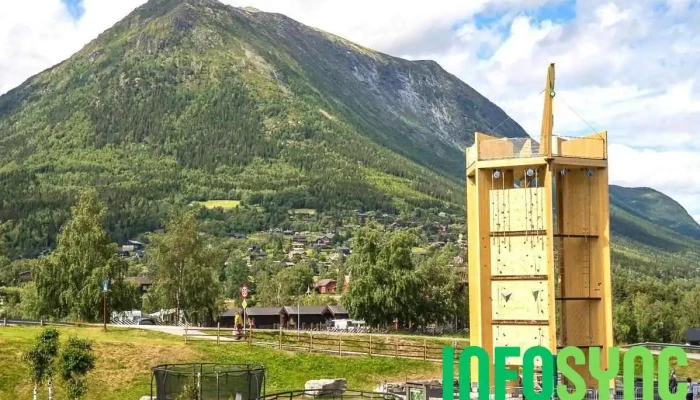 Lom Aktivitetspark -  Fra Eieren - Lom