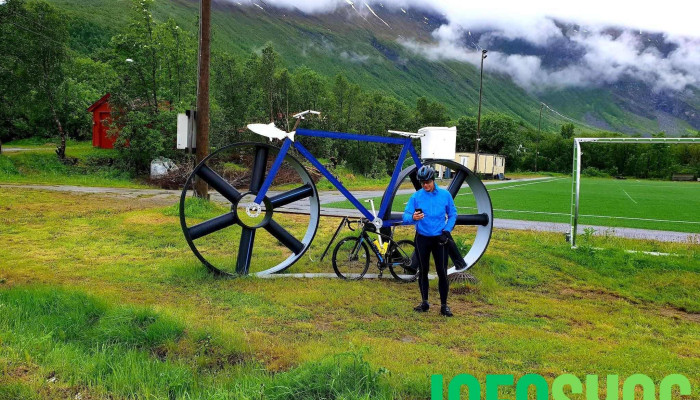 Lyngen revisjon As - Furuflaten