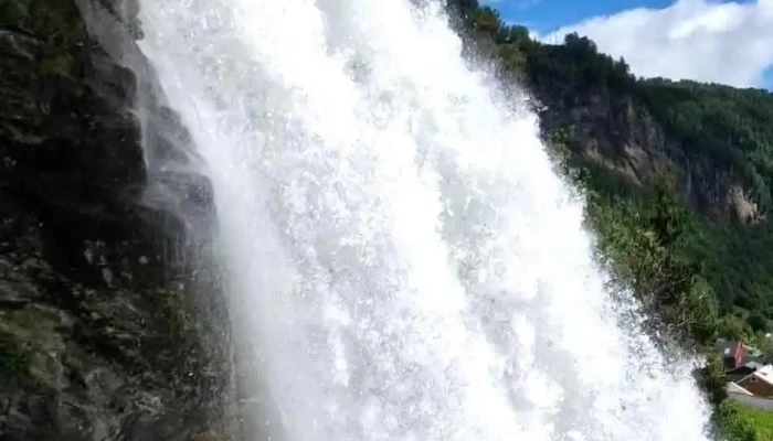 Norheimsund -  Videoer - Norheimsund