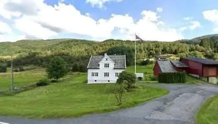 Presttun -  Alle - Lonevåg