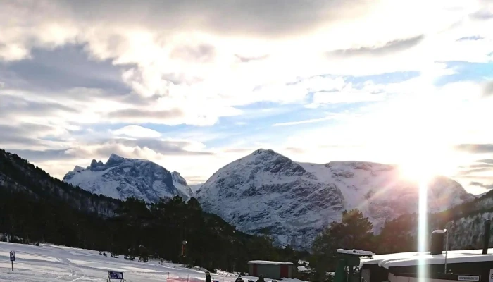 Rauma Skisenter As -  Timeplan - Isfjorden
