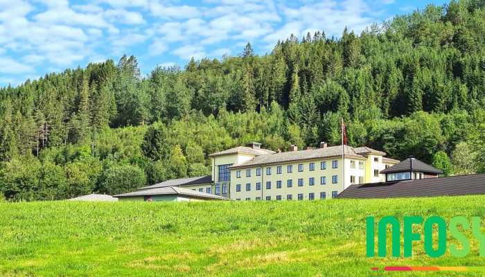 Sjoholt Sommerhotell Fra Besokende - Ørskog