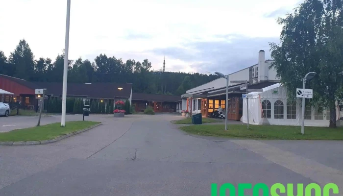 Skytta Bo -   Og Servicesenter Fra Besokende - Hagan