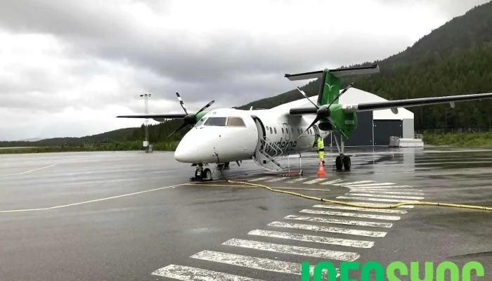 Sogndal lufthamn, Haukåsen - Kaupanger