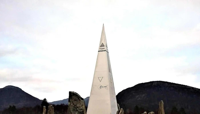 Solspeilet -    The Norwegian Stonehenge Jørpeland - Jørpeland