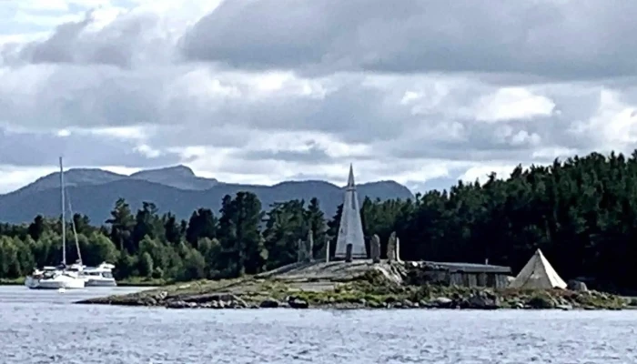 Solspeilet -    The Norwegian Stonehenge Kommentarer - Jørpeland