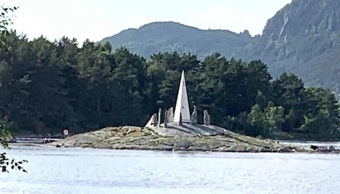 Solspeilet -    The Norwegian Stonehenge Plassering - Jørpeland