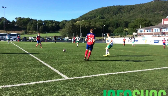 Tau Aktivitetshus -  Fotball - Tau