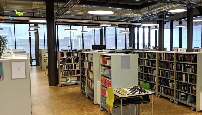 Vagan Bibliotek Instagram - Svolvær