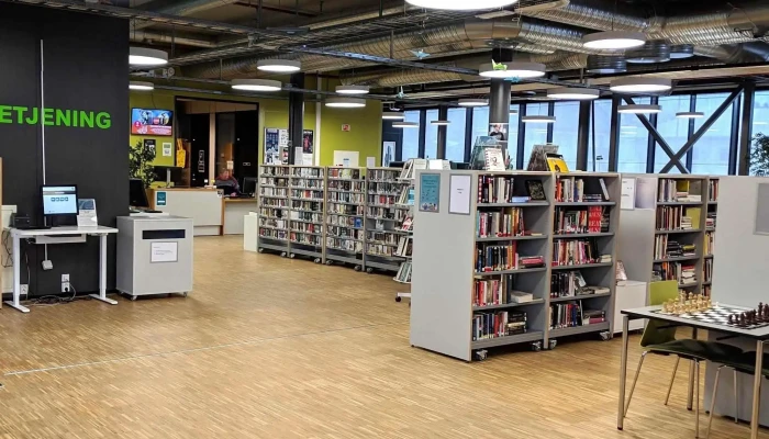 Vagan Bibliotek Offentlig Bibliotek - Svolvær