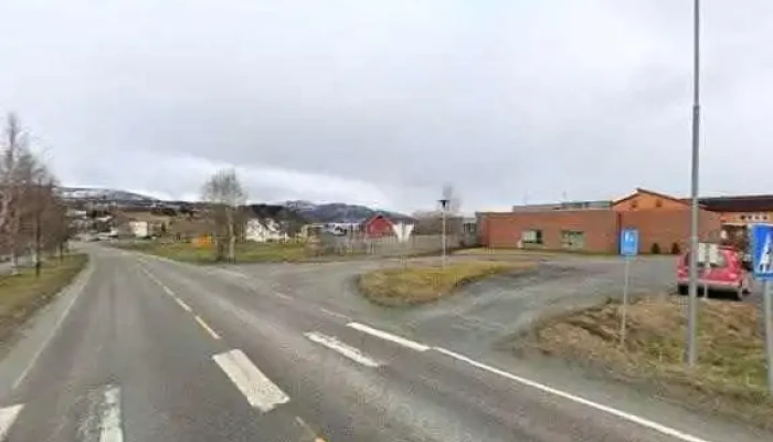 Yx Sorreisa Street View 360deg - Sørreisa